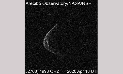 మాస్క్ వేసుకున్న గ్రహశకలం.. కరోనా వేళ కనిపించిన అంతరిక్ష అద్భుతం!!