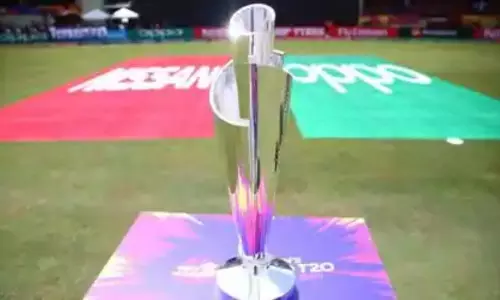 క్రికెట్ అభిమానులకు బిగ్ షాక్.. టీ20 ప్రపంచ కప్ పై బీసీసీఐ కీలక వ్యాఖ్యలు క్రికెట్ అభిమానులకు బిగ్ షాక్.. టీ20 ప్రపంచ కప్ పై బీసీసీఐ కీలక వ్యాఖ్యలు