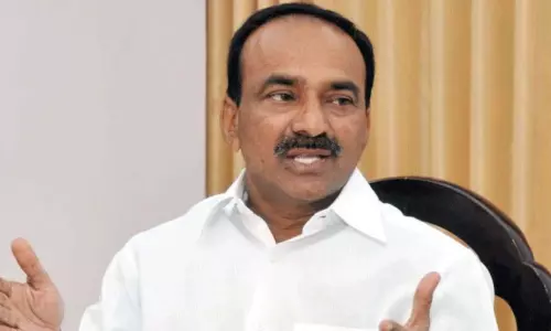 ఈ నెల 21 నుంచి కరోనా కేసులు తగ్గుముఖం పట్టాయి : ఈటల రాజేంద్ర ఈ నెల 21 నుంచి కరోనా కేసులు తగ్గుముఖం పట్టాయి : ఈటల రాజేంద్ర