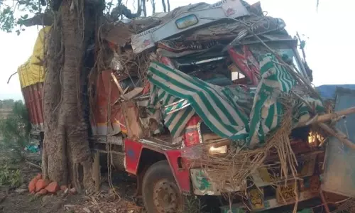 పాపం వలస కూలీలు: కరోనా కష్టాల మధ్య ఇదో విషాద కథ!