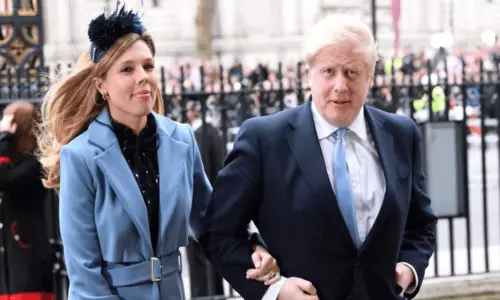 తన ప్రాణాలు కాపాడిన ఇద్దరి వైద్యుల పేర్లను కొడుక్కి పెట్టిన బ్రిటన్ ప్రధాని