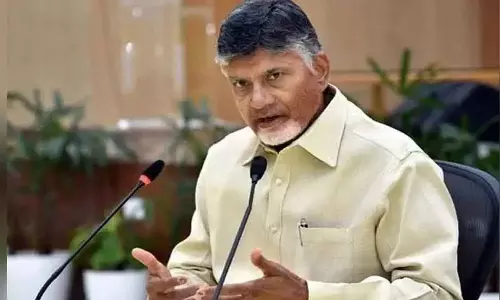 ఎన్టీఆర్ ట్రస్టులోకి వంద కోట్ల లాగారు.. చంద్రబాబుపై వైసీపీ ఎంపీ సంచలన వ్యాఖ్యలు ఎన్టీఆర్ ట్రస్టులోకి వంద కోట్ల లాగారు.. చంద్రబాబుపై వైసీపీ ఎంపీ సంచలన వ్యాఖ్యలు