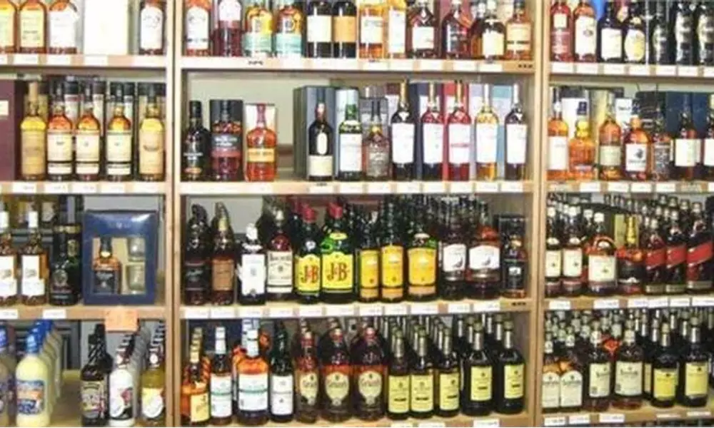 ఈరోజు నుంచి తెలంగాణాలో తెరుచుకోనున్న వైన్ షాపులు : నిబంధనలు ఇవే! ఈరోజు నుంచి తెలంగాణాలో తెరుచుకోనున్న వైన్ షాపులు : నిబంధనలు ఇవే!