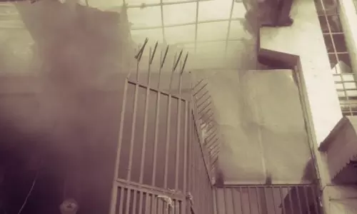 ఢిల్లీ కార్డ్‌బోర్డ్ ఫ్యాక్టరీలో అగ్నిప్రమాదం