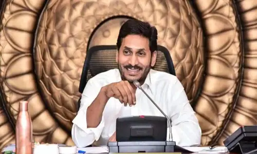 కరోనా వైరస్ పట్ల ప్రజల్లో భయం తొలగించాలి : సీఎం వైఎస్ జ‌గ‌న్