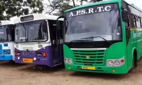 ఏపీఎస్ఆర్టీసీ ఔట్ సోర్సింగ్ సిబ్బందిపై వేటు!