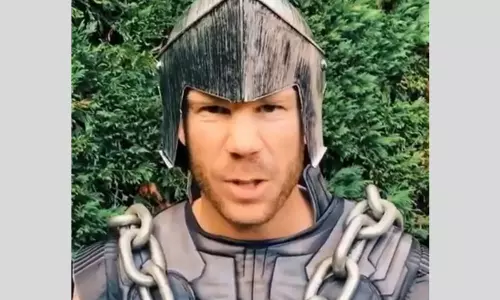 డేవిడ్ వార్నర్ కొత్త అవతారం.. పండగ చేసుకుంటున్న ప్రభాస్ ఫ్యాన్స్