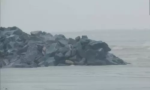 Amphan Cyclone: ఉంఫాన్ తుఫాను తీరం దాటేది ఇక్కడే..