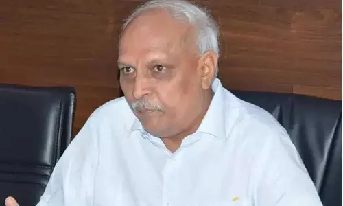 ప్రభుత్వం అభద్రతాభావంలో ఉంది : రంగనాయకమ్మ  వ్యవహారంపై స్పందించిన ఐవైఆర్