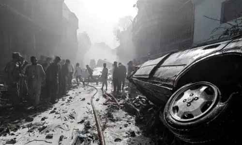 కరాచీలో విమాన ప్రమాదం.. బ్లాక్ బాక్స్ దొరికింది