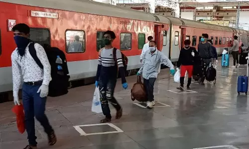 ప్రయాణీకులు ఈ మార్గదర్శకాలు పాటించాల్సిందే