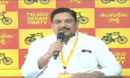 కాలజ్ఞానంలో బ్రహ్మంగారు చెప్పింది వైసీపీ నాయకుల గురించే.. మాజీ మంత్రి ఘాటు వ్యాఖ్యలు