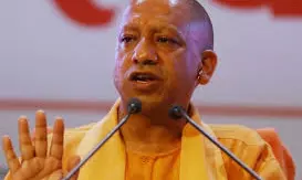 ఈ సమయంలో విమర్శలు చేయడం అంటే దేశ ప్రజలను అవమానించడమే : సీఎం యోగి