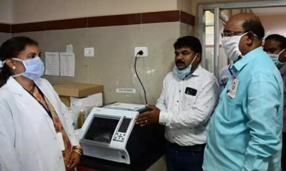 కరోనా టెస్టుల్లో ఏపీనే నెంబర్ వన్ !! కరోనా టెస్టుల్లో ఏపీనే నెంబర్ వన్ !!