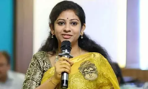 కాశీ విశ్వనాధ ట్రస్టు అధికార ప్రతినిధిగా యామిని శర్మ.. ఉత్తర్వులు జారీచేసిన ఆలయ ఈవో