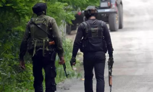 దక్షిణ కాశ్మీర్‌లో మరో ఐదుగురు ఉగ్రవాదుల ఎన్ కౌంటర్