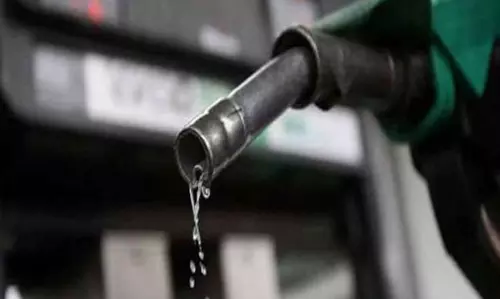దేశంలో మరోసారి పెట్రోల్, డీజిల్ ధరల పెంపు