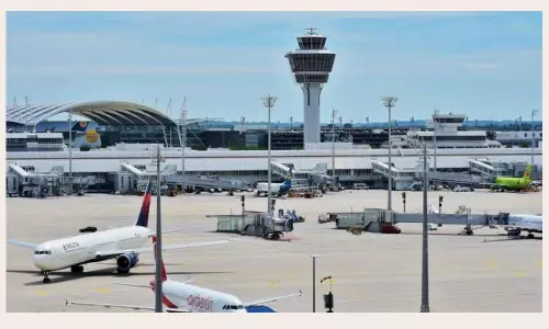 భోగాపురం ఎయిర్ పోర్టు కోసం ఏపీ ప్రభుత్వం, జీఎంఆర్ మధ్య కుదిరిన ఒప్పందం భోగాపురం ఎయిర్ పోర్టు కోసం ఏపీ ప్రభుత్వం, జీఎంఆర్ మధ్య కుదిరిన ఒప్పందం