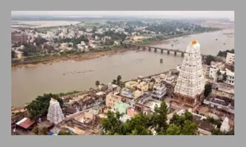 రేపట్నుంచి దర్శనాలకు ఓకే : శ్రీకాళహస్తి అధికారుల గుడ్ న్యూస్ రేపట్నుంచి దర్శనాలకు ఓకే : శ్రీకాళహస్తి అధికారుల గుడ్ న్యూస్