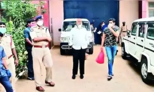 కడప సెంట్రల్ జైలుకు జేసీ ప్రభాకర్ రెడ్డి