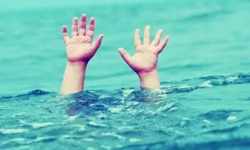 రిజర్వాయరులో పడి చిన్నారుల మృతి