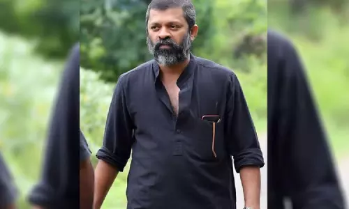 గుండెపోటుతో ప్రముఖ దర్శకుడు మృతి