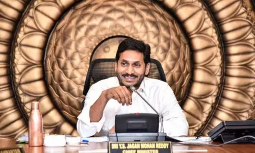 కాపు మహిళలకు ఏపీ ప్రభుత్వం గుడ్ న్యూస్.. ఒక్కొక్కరికి రూ.15 వేలు ఆర్ధిక సాయం