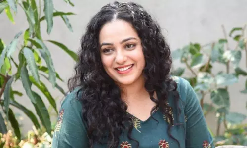 రెండు సినిమాలకు దర్శకత్వం చేయనున్న స్టార్ హీరోయిన్..