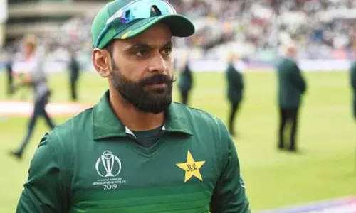 నాకు కరోనా లేదు.. వ్యక్తిగతంగా టెస్టులు చేయించుకున్న : పాక్ క్రికెటర్