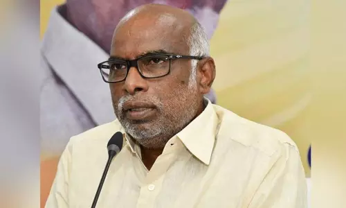 వైసీపీ ఎమ్మెల్సీ అభ్యర్థిగా డొక్కా మాణిక్య వరప్రసాద్‌ .. ఏకగ్రీవం అయ్యే ఛాన్స్