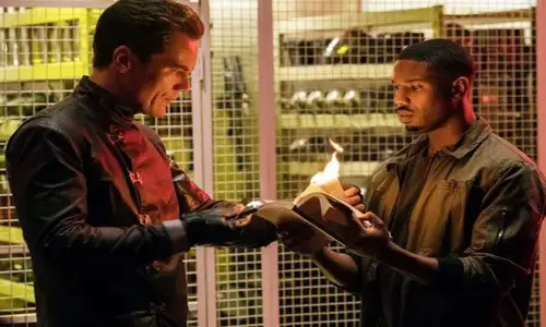 Ray Bradbury Fahrenhiet Burning Book:ఫారెన్‌హీట్‌ 451పుస్తకం.. చదవాలంటే కాల్చాల్సిందే