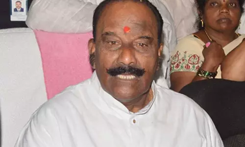 Nayini narasimha reddy : నాయిని నరసింహారెడ్డిలో కొత్త కలత.. ఎమ్మెల్సీ రెన్యువల్ పై ఎడతెగని సస్పెన్స్