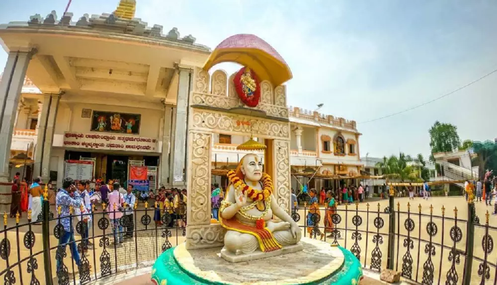 Mantralayam Raghavendra Swamy Temple: జూలై 2 న తెరుచుకోనున్న మంత్రాలయం రాఘవేంద్ర స్వామి మఠం
