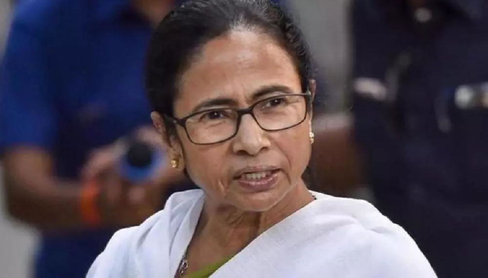 Mamata Banerjee :వైద్యులకి కృతజ్ఞతగా జులై1న సెలవుదినంగా ప్రకటించిన సీఎం మమత Mamata Banerjee :వైద్యులకి కృతజ్ఞతగా జులై1న సెలవుదినంగా ప్రకటించిన సీఎం మమత