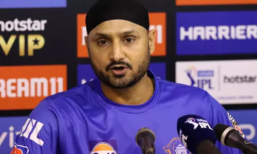 Harbhajan Singh on China new Virus: కరోనాతో సతమతమవుతుంటే..  మరో వైరస్ సిద్దం చేస్తారా? హర్భజన్ సింగ్ ఫైర్