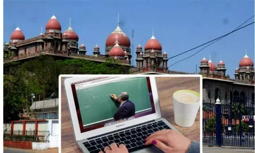 Telangana HC notice over Online Classes: ఆన్‌లైన్‌ క్లాస్‌లపై యూనిఫామ్‌ పాలసీ తీసుకు రావాలి : తెలంగాణ సర్కార్‌కు హైకోర్టు ఆదేశాలు