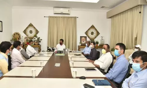 NABARD Meeting with KTR: మంత్రి కేటీఆర్ సూచనలకు నాబార్డ్ సానుకూలం NABARD Meeting with KTR: మంత్రి కేటీఆర్ సూచనలకు నాబార్డ్ సానుకూలం