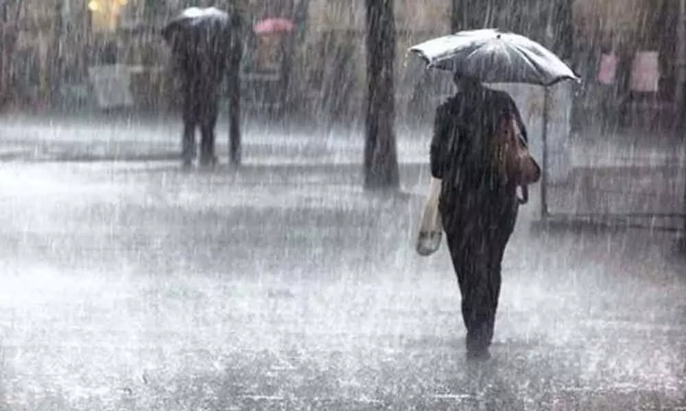 Weather Updates in Telangana : తెలంగాణకు భారీ వర్షా సూచన..