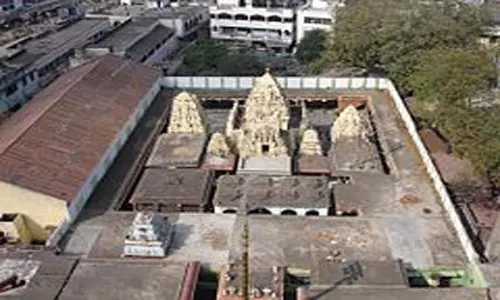 Ksheerarama Temple: శ్రీరాముడు ప్రతిష్టించిన శివుడు.. భక్తులకు అభయమిచ్చే క్షీరారామ దేవుడు