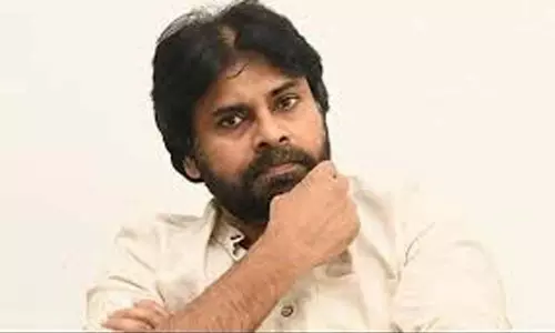 Pawan Kalyan on Photo and Video graphers Issue: ఫొటో, వీడియో గ్రాఫర్లను ఆదుకోవాలి