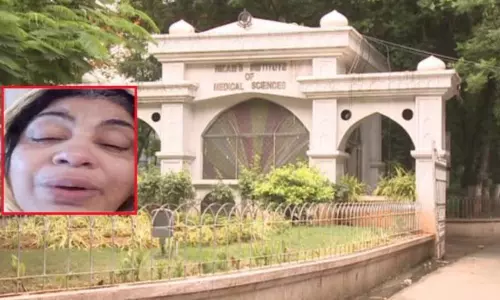 Fever Hospital DMO moved to NIIMS: డాక్టర్‌ సుల్తానాను నిమ్స్‌కు తరలింపు