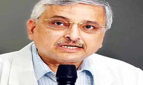 Covid19 Vaccine: వ్యాక్సిన్ ఆరు వారాల్లో వస్తుందని చెప్పలేం : ఎయిమ్స్ డైరెక్టర్ గులేరియా Covid19 Vaccine: వ్యాక్సిన్ ఆరు వారాల్లో వస్తుందని చెప్పలేం : ఎయిమ్స్ డైరెక్టర్ గులేరియా