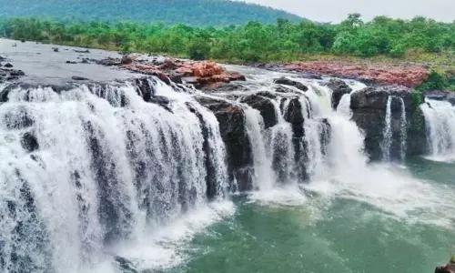 Coronavirus Effect on Bogatha Waterfall: కరోనా దెబ్బకు నిర్మానుష్యంగా బ్యూటీ స్పాట్లు