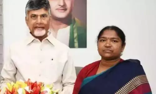 Chandrababu Naidu Greet Congress MLA Seethakka: ఎమ్మెల్యే సీతక్కకి చంద్రబాబు, లోకేష్ బర్త్ డే విషెస్!