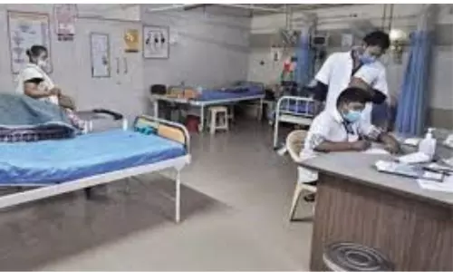 AP fights corona: కోవిడ్ కేర్ సెంటర్లలో బెడ్లు రెడీ.. పెరుగుతున్న కేసులకు అనుగుణంగా ప్రత్యేక ఏర్పాట్లు!