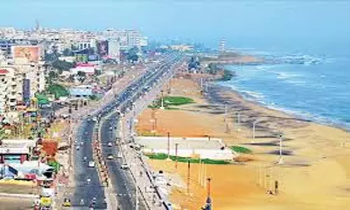 Further Development in Visakhapatnam: విశాఖలో మరింత అభివృద్ది.. నౌకాశ్రయం విస్తరించేందుకు కేంద్రం ఏర్పాట్లు