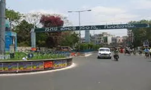 Registrations in AP Secretariat: సచివాలయాల్లోనే రిజిస్ట్రేషన్.. ప్రయోగాత్మకంగా గుంటూరు జిల్లా ఎంపిక