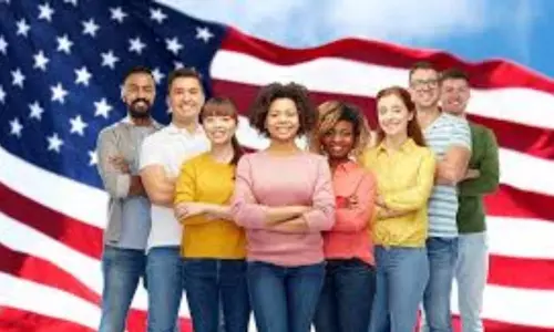 US Immigration and Customs Enforcement: దిగొచ్చిన ట్రంప్ సర్కార్ : వారికి భారీ ఊరట US Immigration and Customs Enforcement: దిగొచ్చిన ట్రంప్ సర్కార్ : వారికి భారీ ఊరట