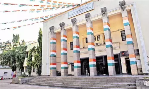 Coronavirus in Gandhi Bhavan: గాంధీ భవన్ లో కరోనా కలకలం... Coronavirus in Gandhi Bhavan: గాంధీ భవన్ లో కరోనా కలకలం...