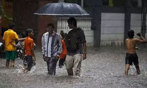 Weather Updates in AP: వర్షాల జోరు.. రైతులకు ప్రయోజనం